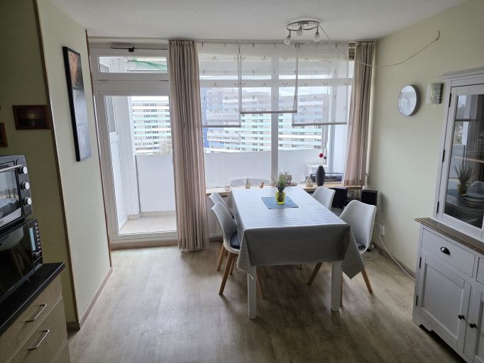 ferienwohnung-heiligenhafen-esszimmer